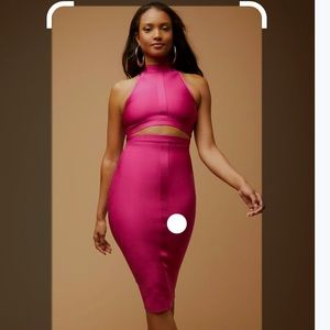 DETAILS

From our Hervé Léger x Forever 21 collection, this knit bandage dress